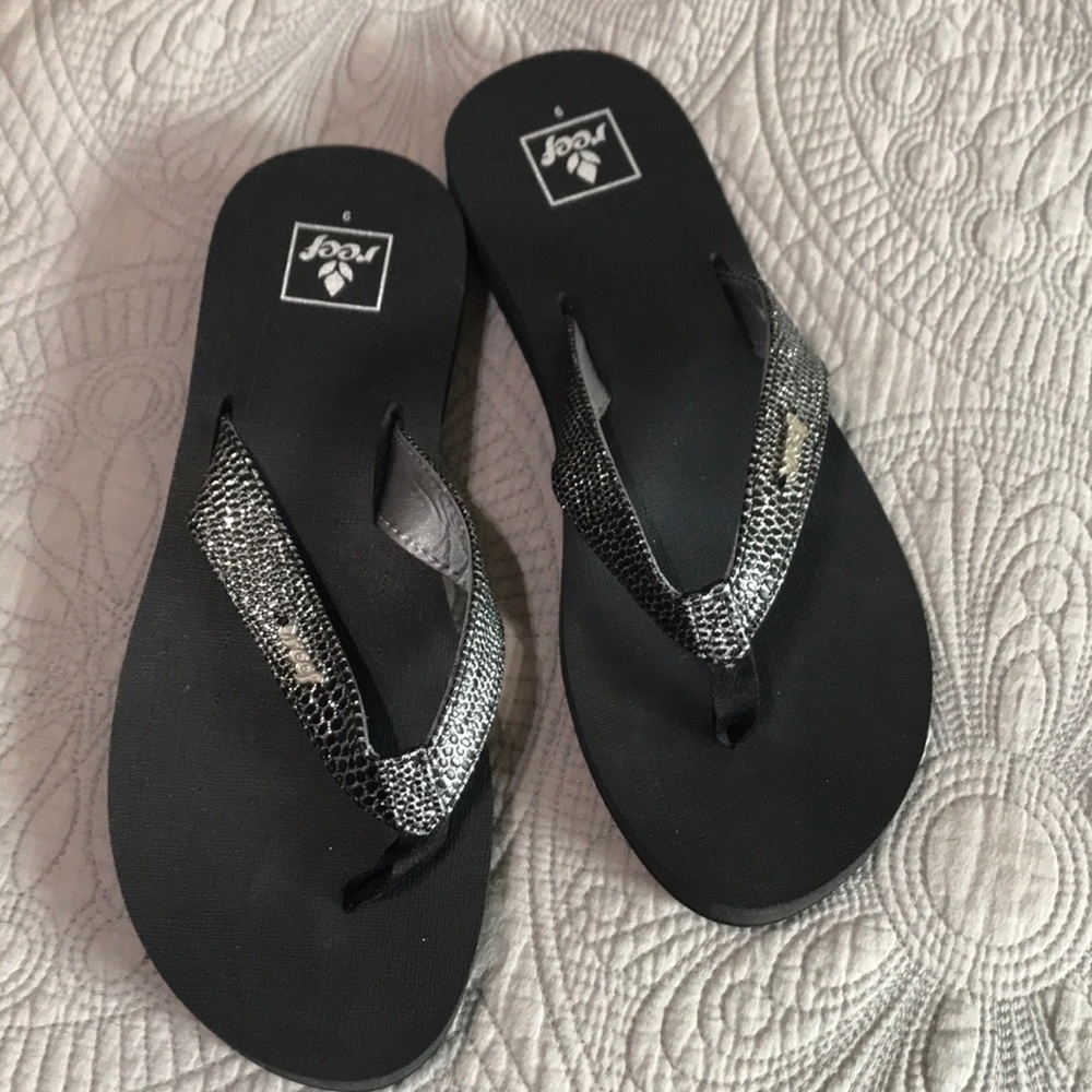 Reef brand thong sandals